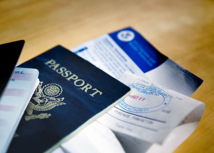 Hộ chiếu không đủ điều kiện là lý do trượt visa Dubai phổ biến nhất