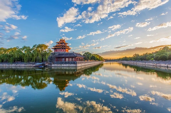 làm hộ chiếu đi trung quốc: Để xin được giấy thông hành hay kể cả visa, du khách đều cần có hộ chiếu.