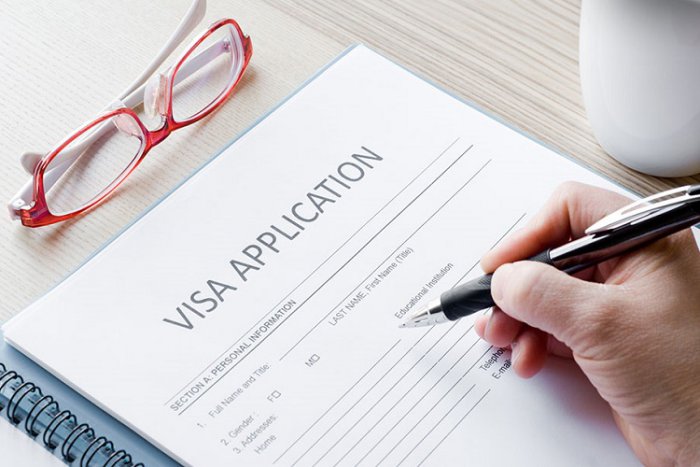 Chia sẻ chi tiết về thủ tục xin visa công tác Canada