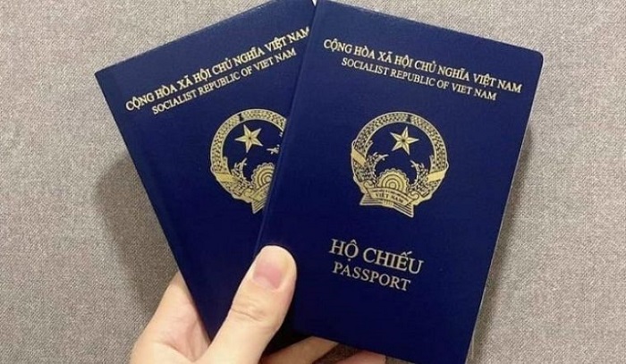 Khi làm các loại visa Áo yêu cầu hộ chiếu bản gốc còn hạn tối thiểu là 6 tháng