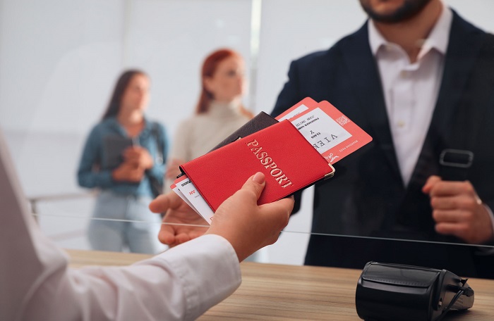 Hình thức xin VOA - Visa on arrival phải xếp hàng, tốn nhiều thời gian, đôi khi lại bị từ chối không thể nhập cảnh Ai Cập