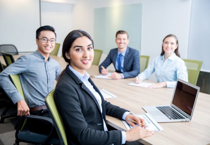 Khi xin visa Ba Lan đi công tác cần có giấy quyết định